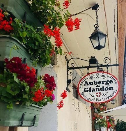 Auberge Du Glandon Saint-Colomban-des-Villards Eksteriør billede